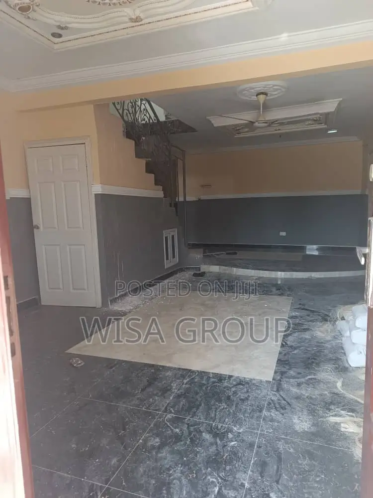 4bdrm Duplex in Wisa Groups, Accra Metropolitan for rent