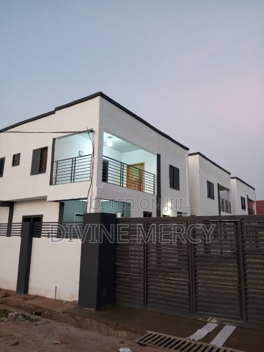 2bdrm Apartment in Tuba, Awutu Senya East Municipal for rent in Awutu