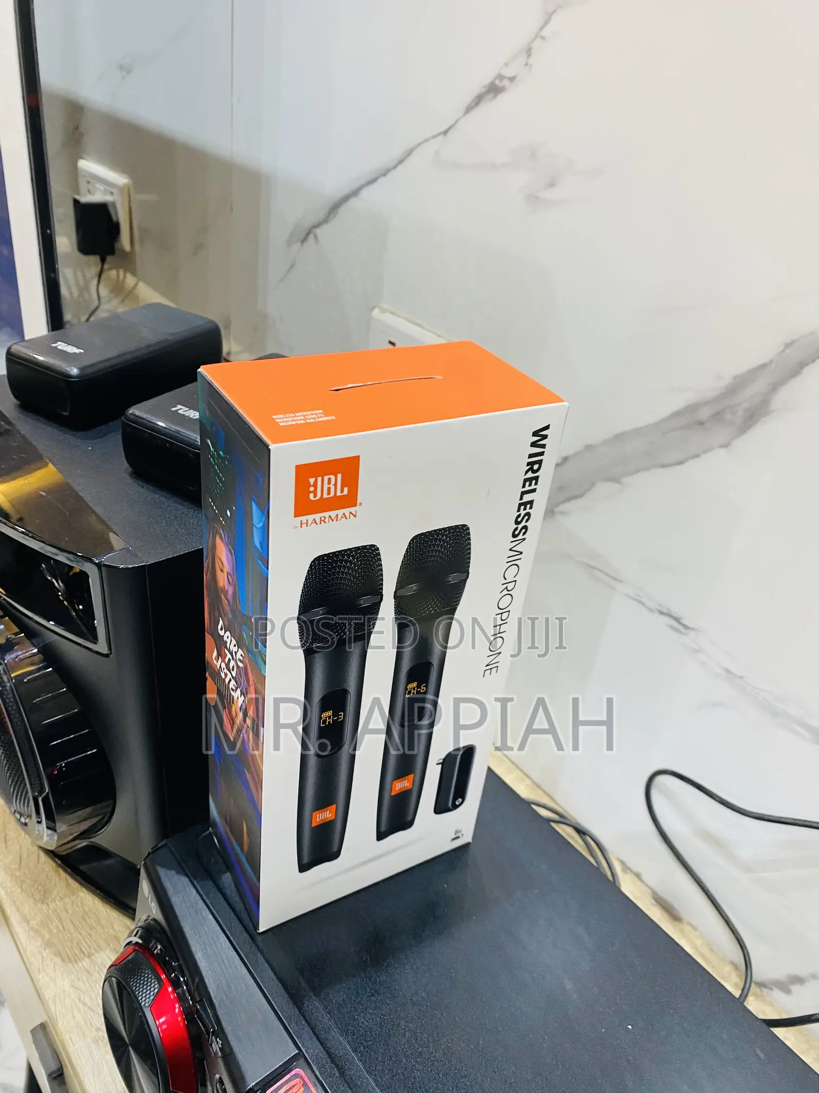Classic Design JBL Wireless Electric Microphone System.