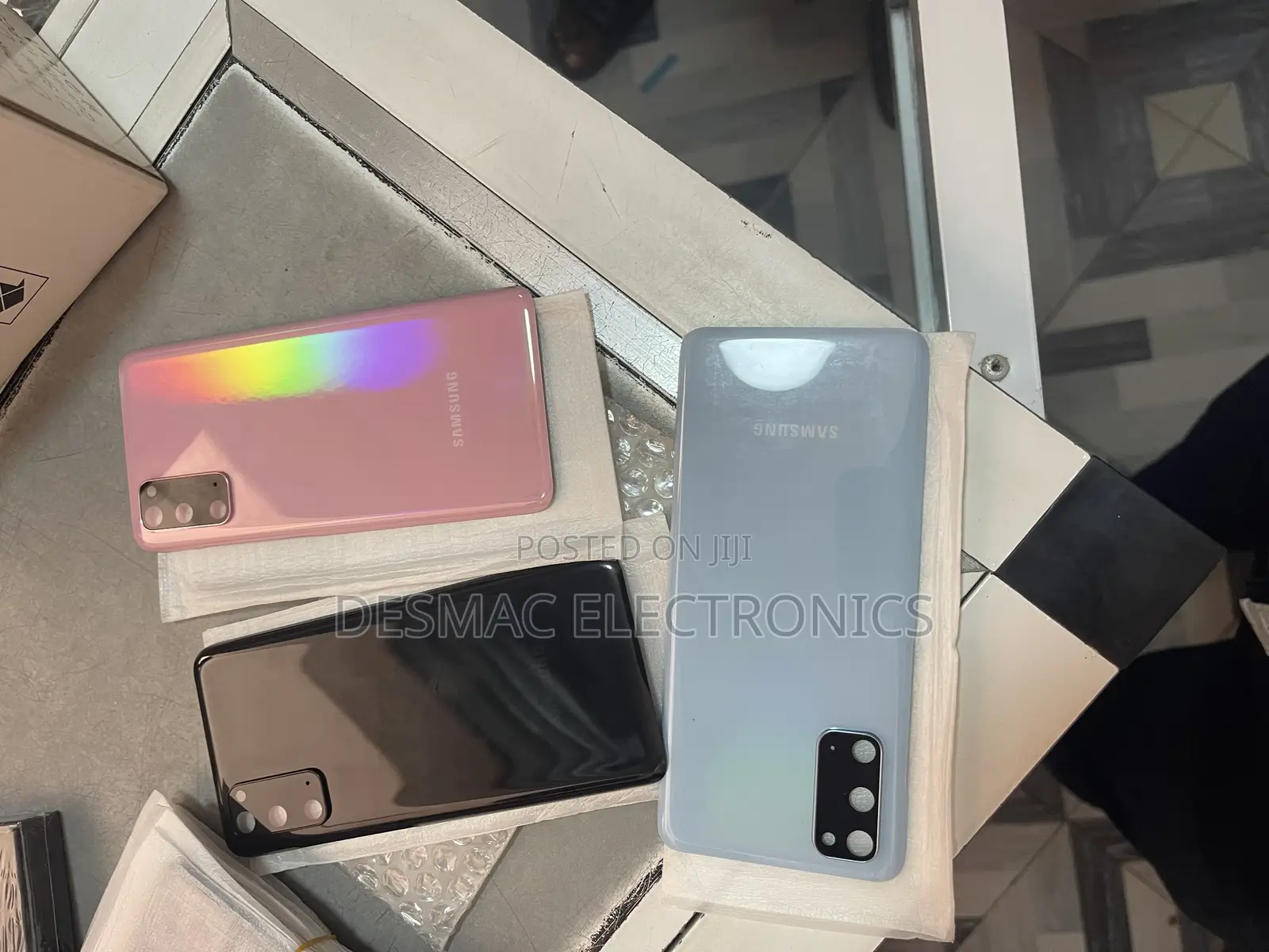 Samsung S20 Back Glass Replacement
