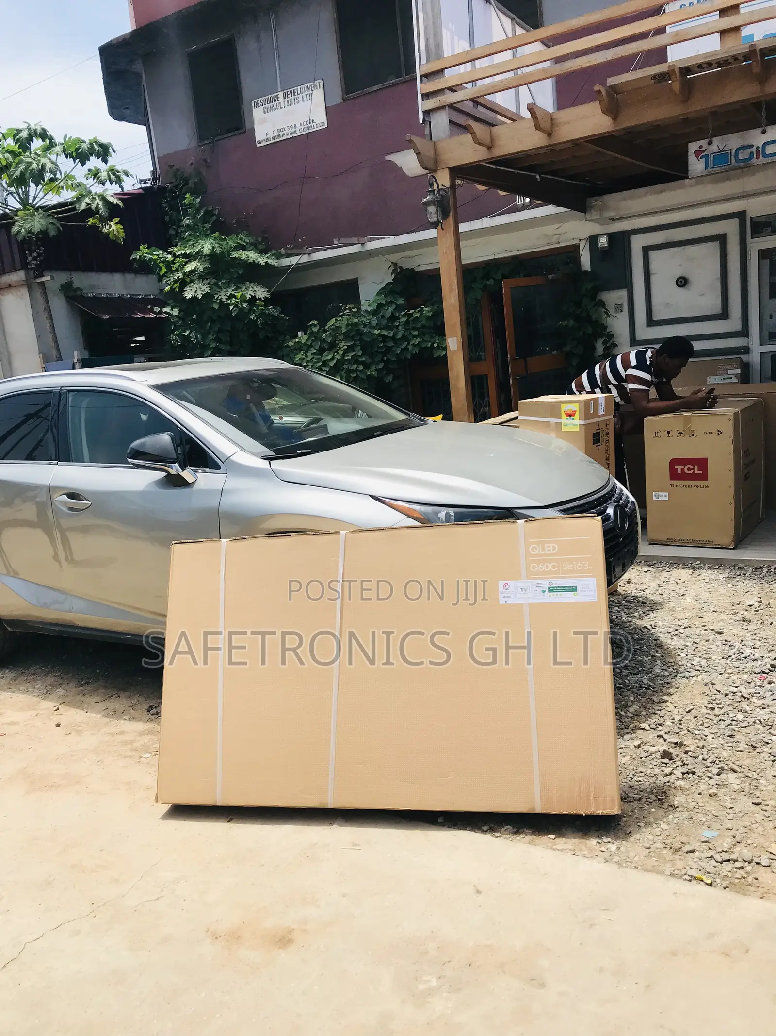 65 Inches Glossy Qled Q60c Samsung4k Black Electric Tv