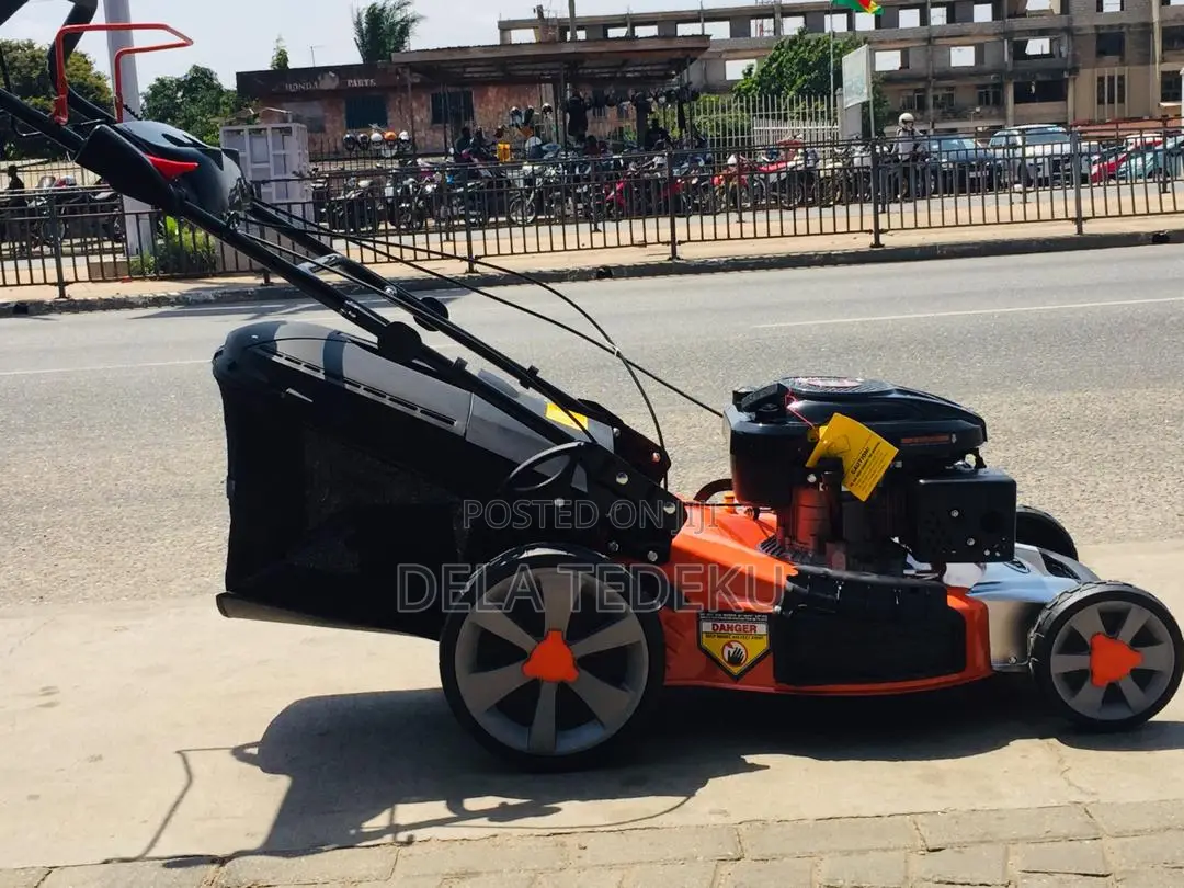 8.0hp /196cc C and J Heavyduty Selfpropelled Lawnmower/Caprice