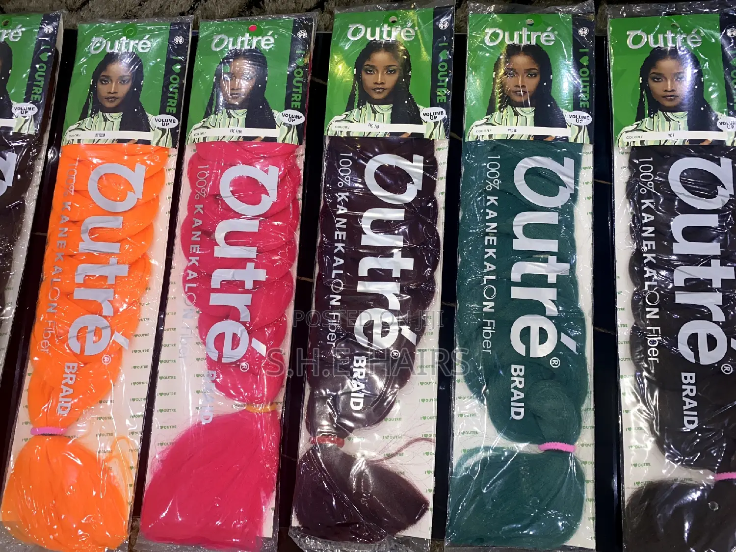Wholesale &Retail Quality Outre Braiding Hair Extensions