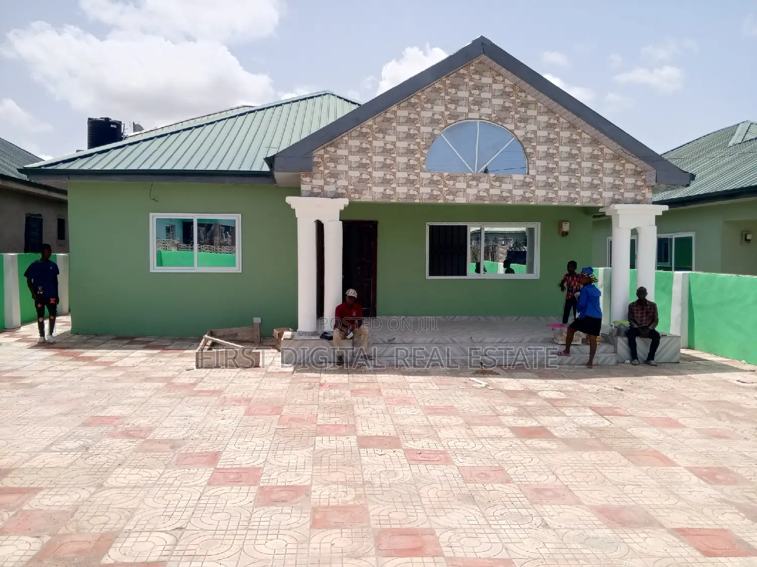 3 Bedroom for Sale in Kasoa Roman