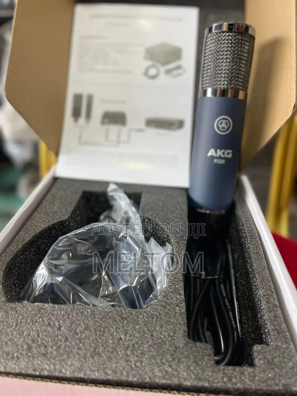 Akg P220 Unidirectional Studio Condenser Microphone