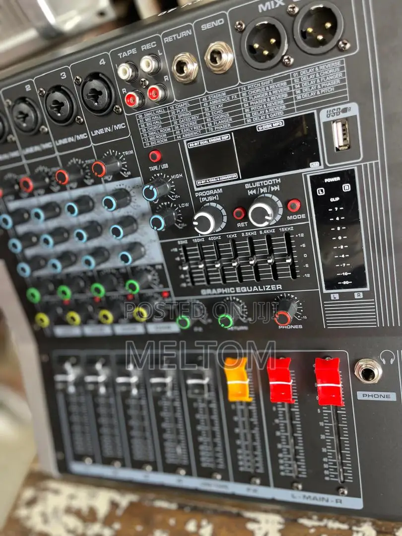 Yamaha Kv40 4channels Powered Amplified Mixer