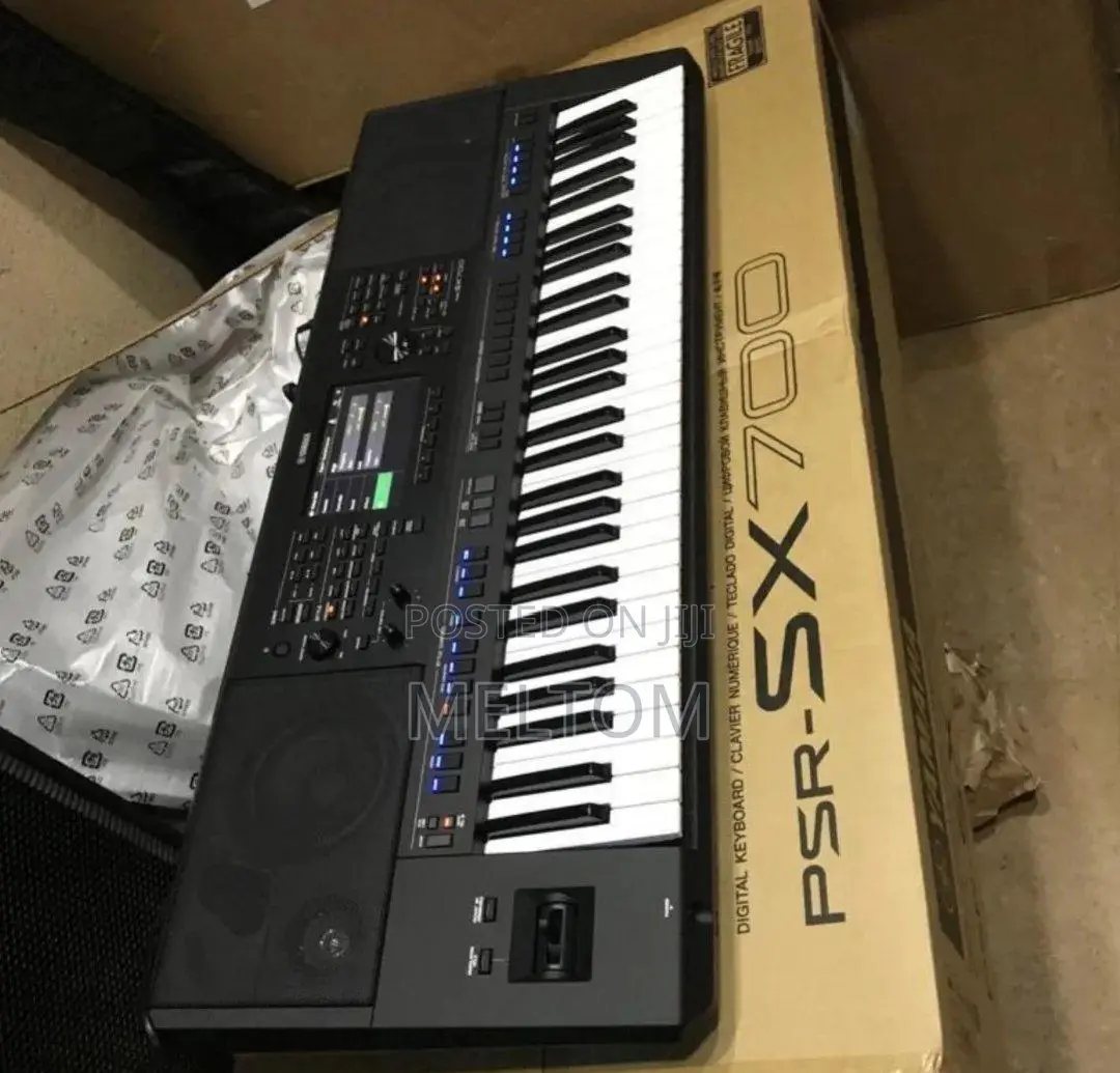 Yamaha PSR-Sx700 61keys Keyboard