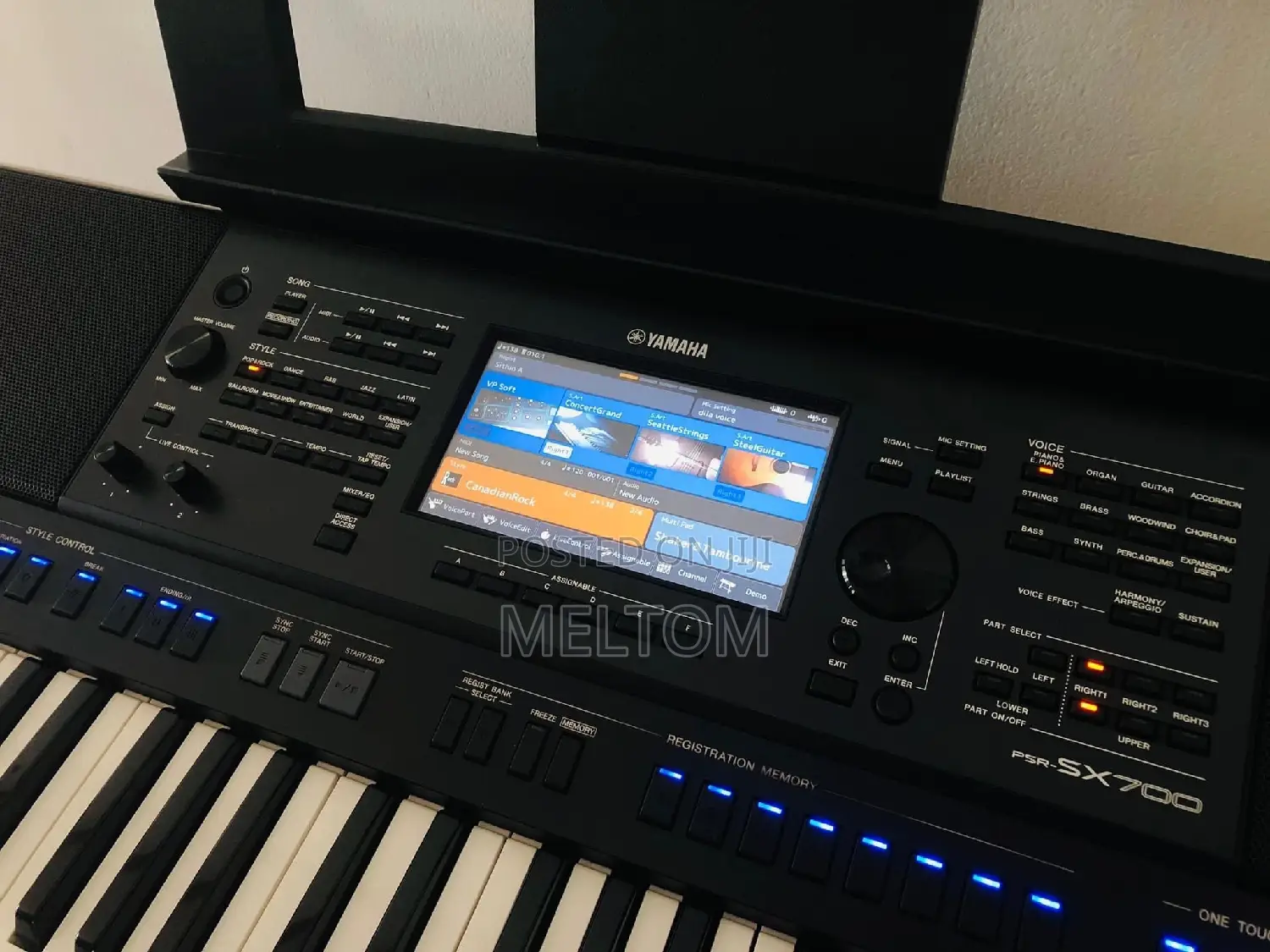 Yamaha PSR-Sx700 61keys Keyboard