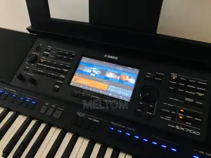 Yamaha PSR-Sx700 61keys Keyboard