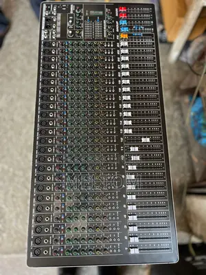 Yamaha Smx24 24channels Professional Audio Mixer