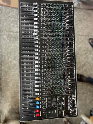 Yamaha Smx24 24channels Professional Audio Mixer