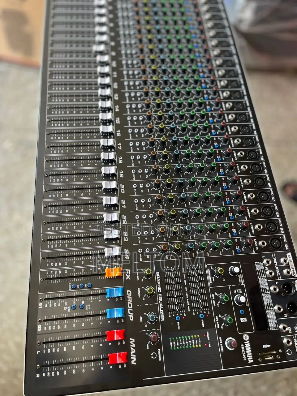 Yamaha Smx24 24channels Professional Audio Mixer