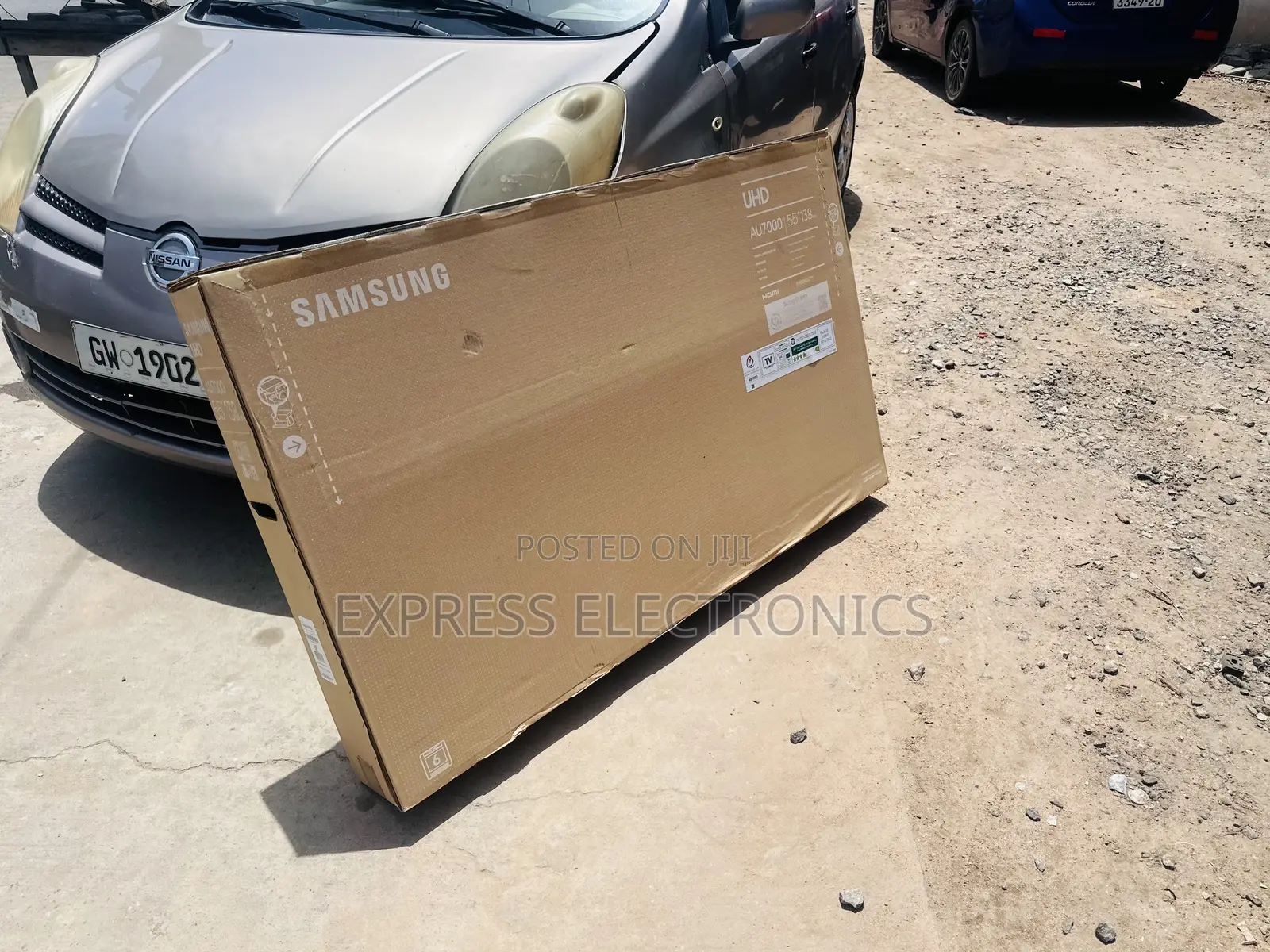 Slim Sleek Uhd Smart Glossy Slim Samsung Tv. 55”Cu7000