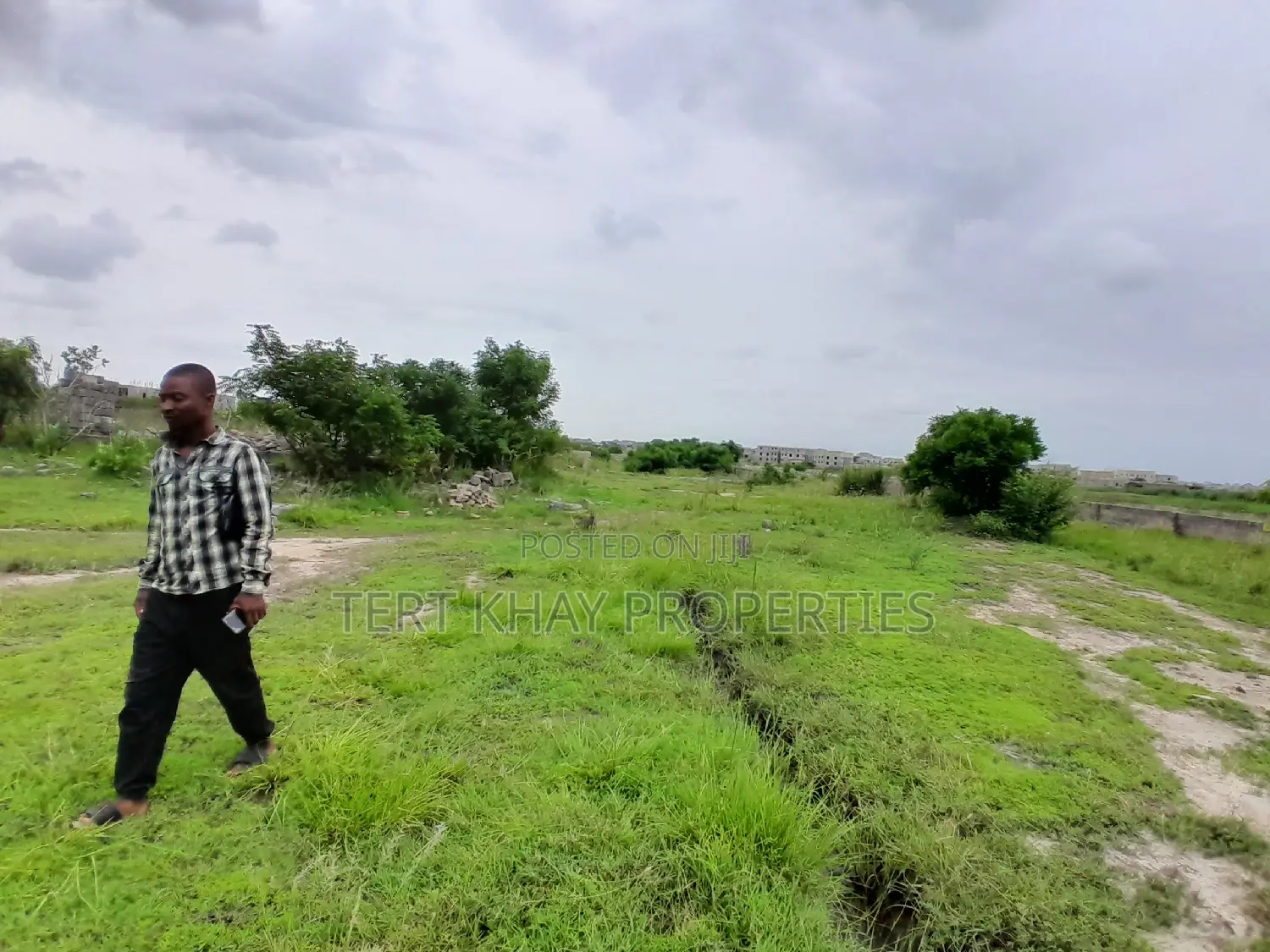 Half Plot for Sale at Lashibi