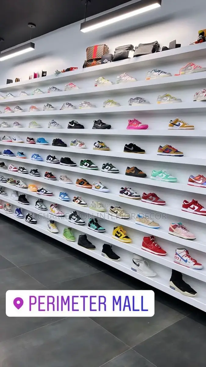Quality P. O .P Shoe Rack Designer Installation