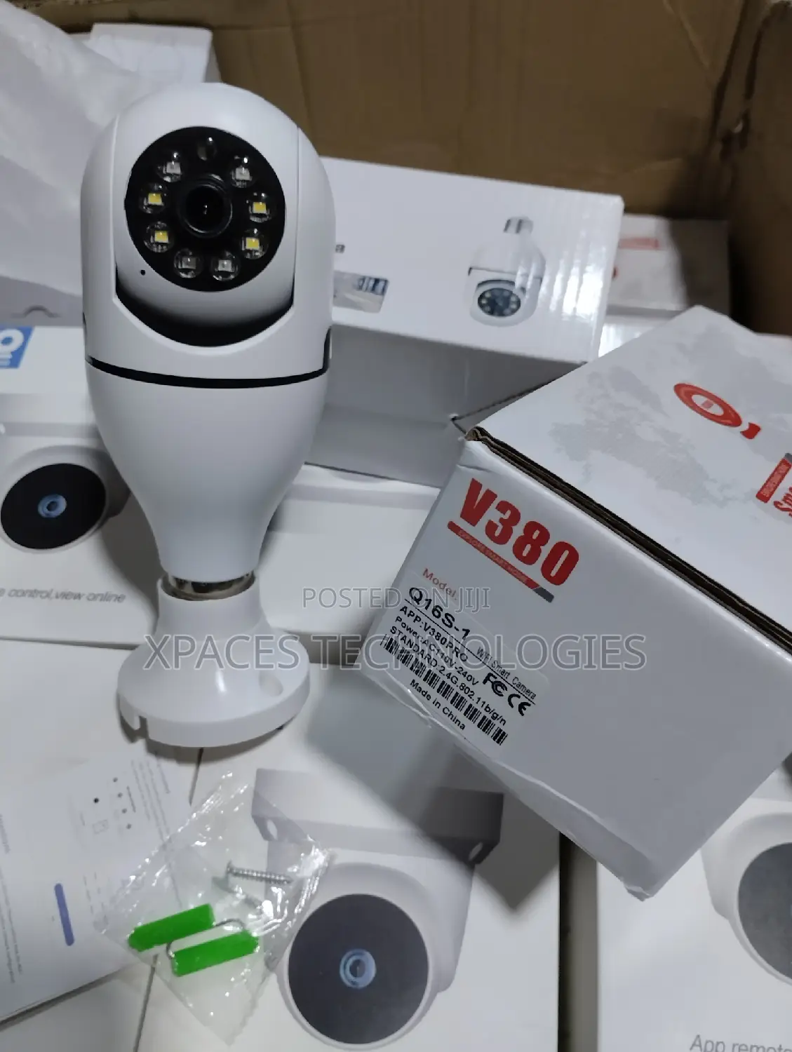 2mp Wireless Ptz Bulb Camera With Two Way Audio, V380 Pro