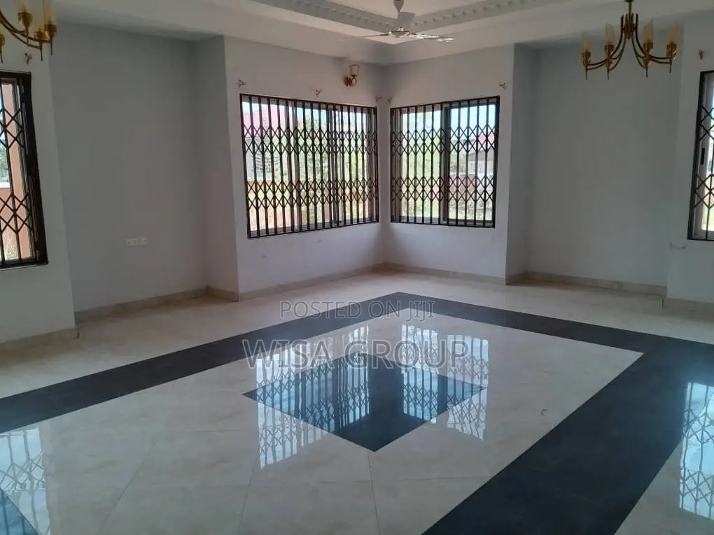 5bdrm House in Wisa Groups, Accra Metropolitan for rent
