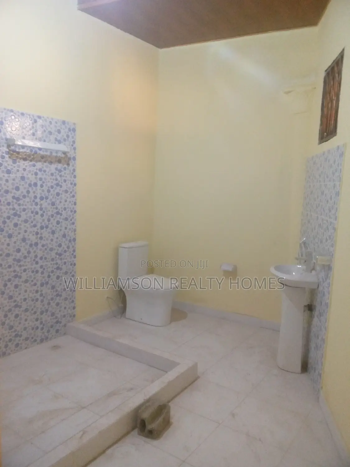 1bdrm Apartment in Hfc Estate, Spintex for rent