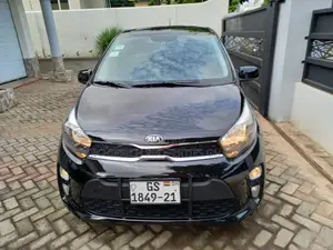 Black Kia Picanto
