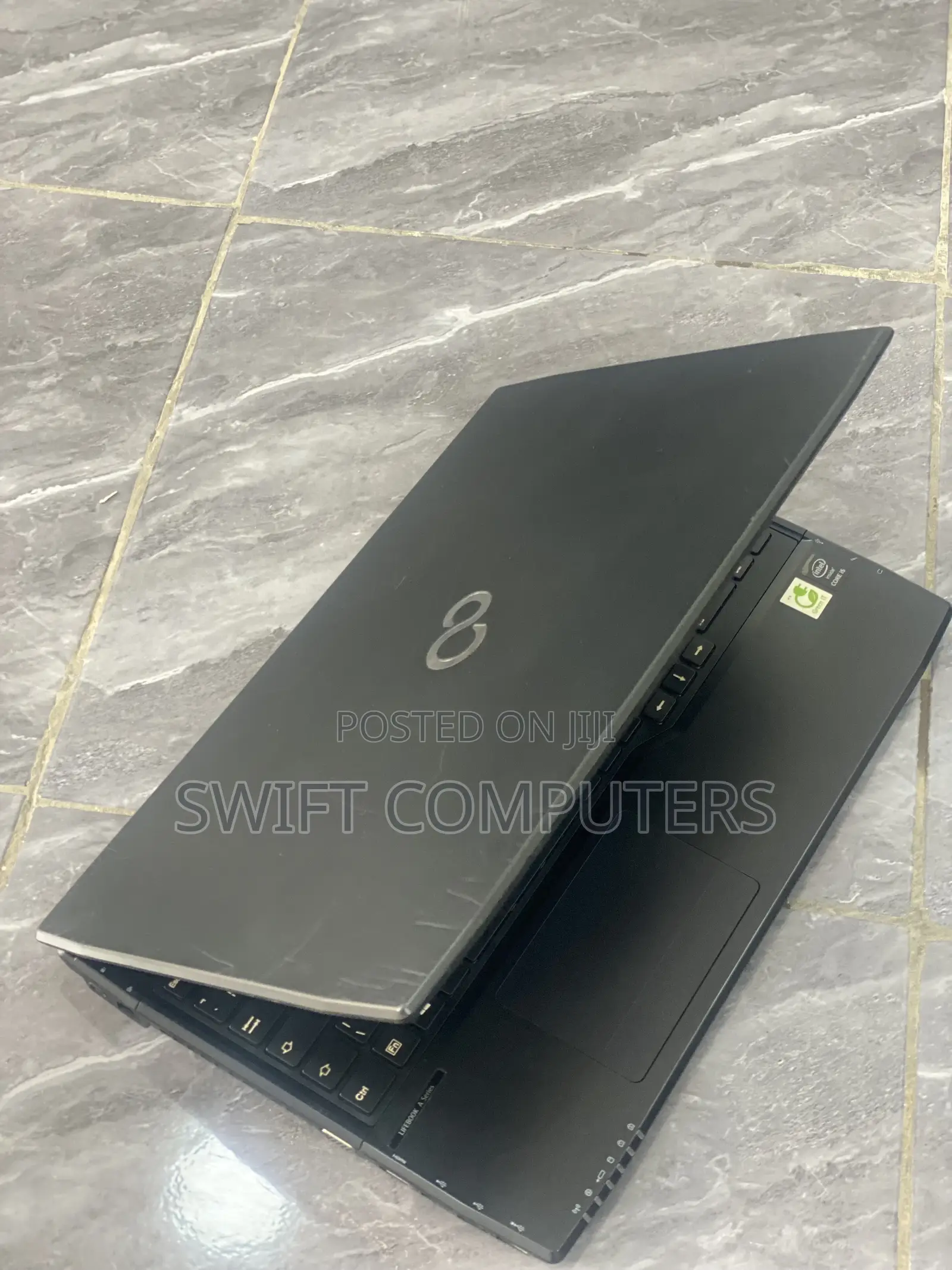 Laptop Fujitsu Lifebook A1120 8GB Intel Core I5 HDD 500GB