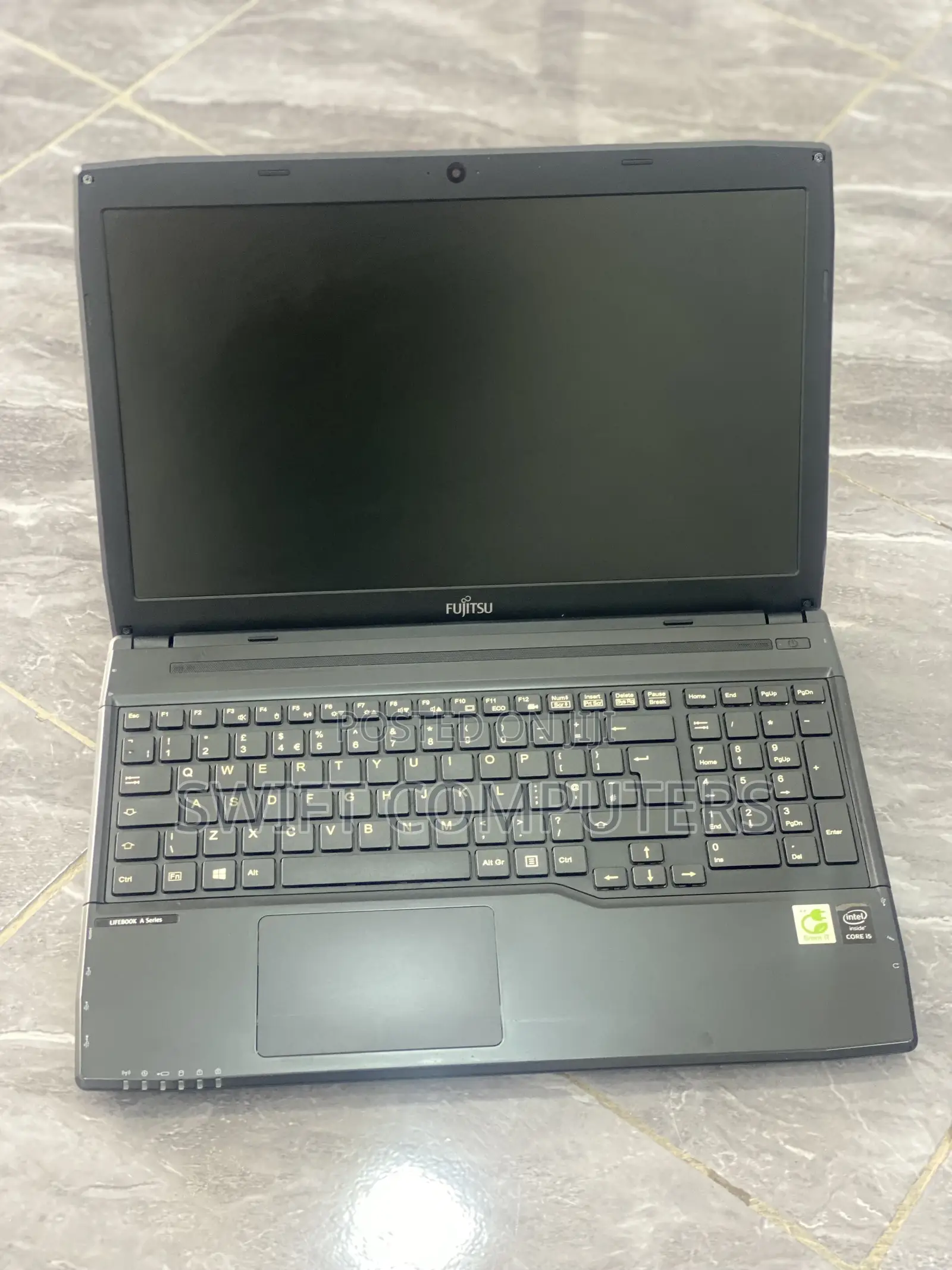 Laptop Fujitsu Lifebook A1120 8GB Intel Core I5 HDD 500GB