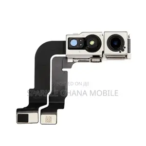 iPhone 15 Front Camera