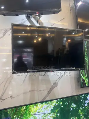 Satellite Images FHD Nasco 32” Tv.