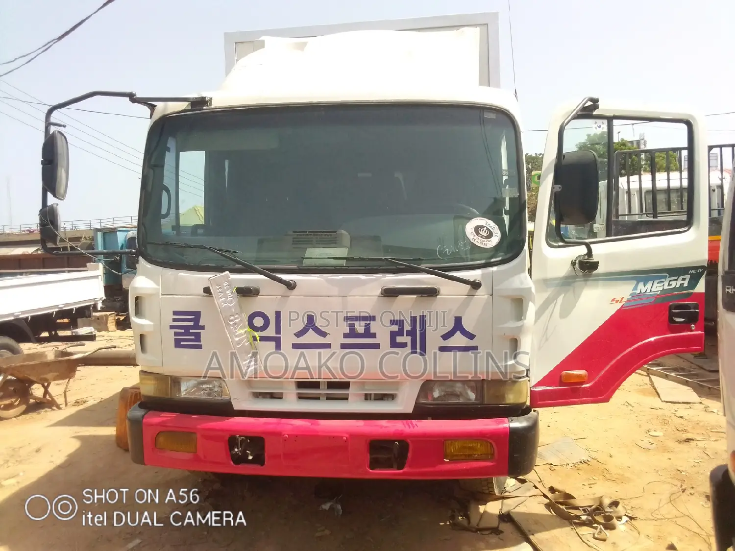 Hyundai 5 Ton 8 Holes Box Available on Sale