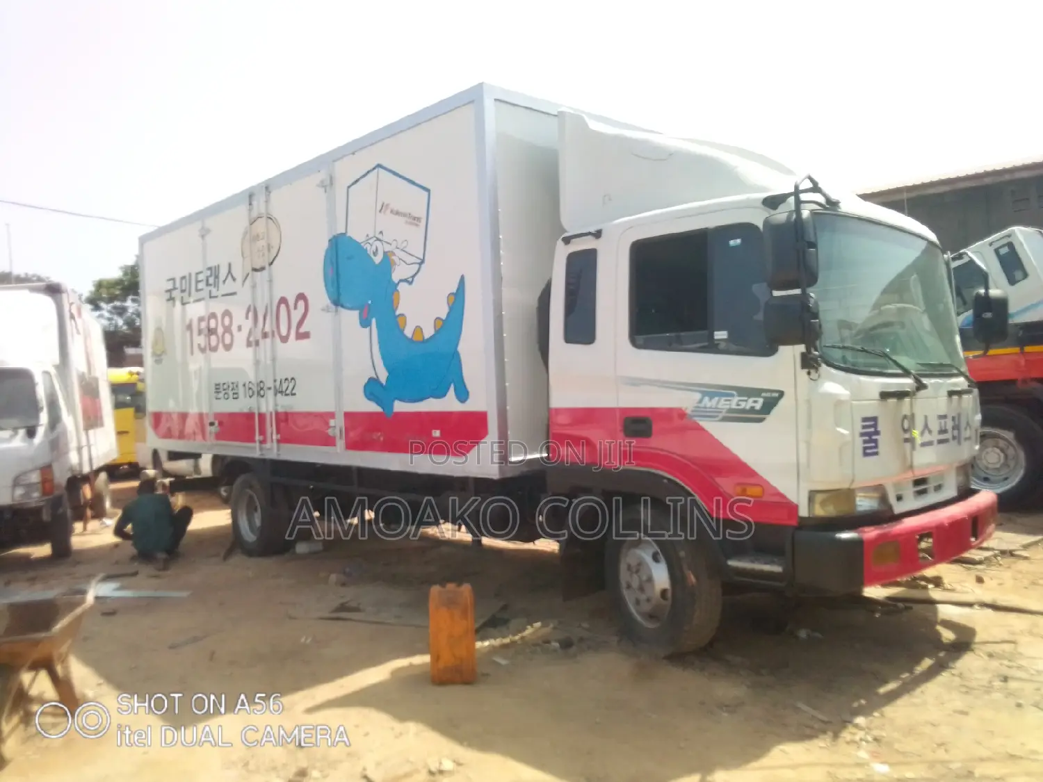 Hyundai 5 Ton 8 Holes Box Available on Sale