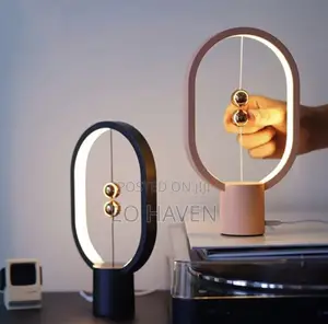 Heng Magnetic Light