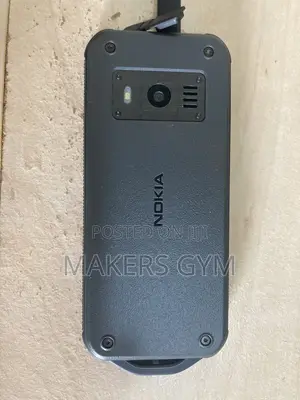 Nokia 800 Tough 4 GB Black
