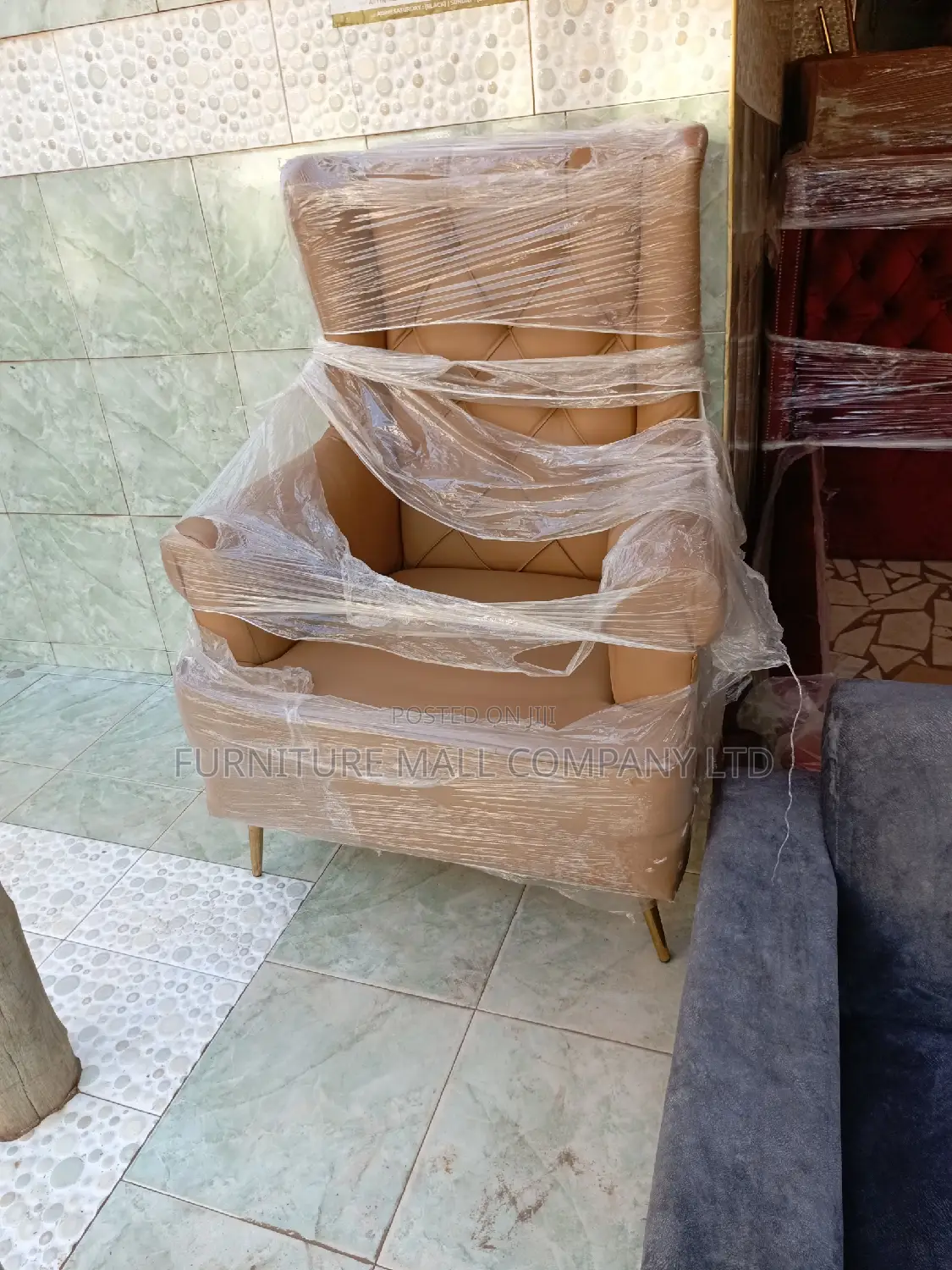 New Ancient Single Couch . Free Delivery