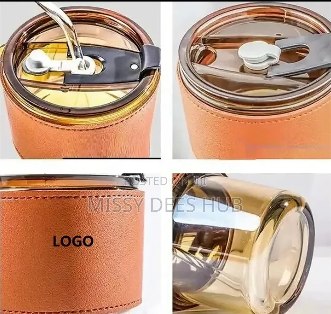 Glass Tumbler With Lid and Straw
