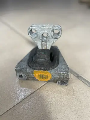 Honda Civic 2009 Engine Seat