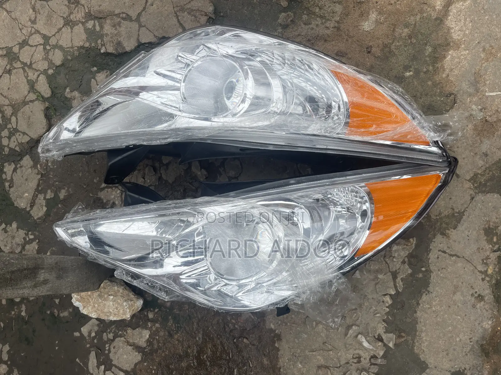 Hyundai Sonata 2012 Headlight Available