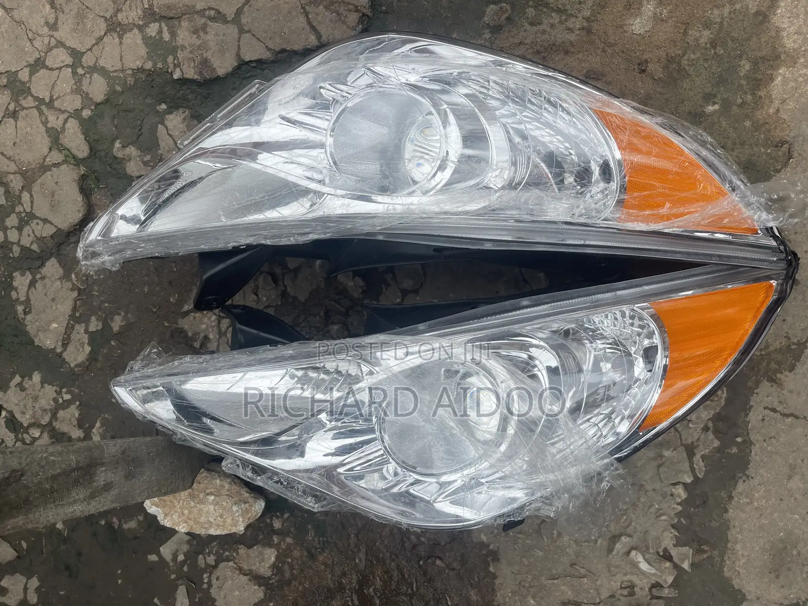 Hyundai Sonata 2012 Headlight Available