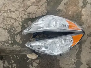 Hyundai Sonata 2012 Headlight Available