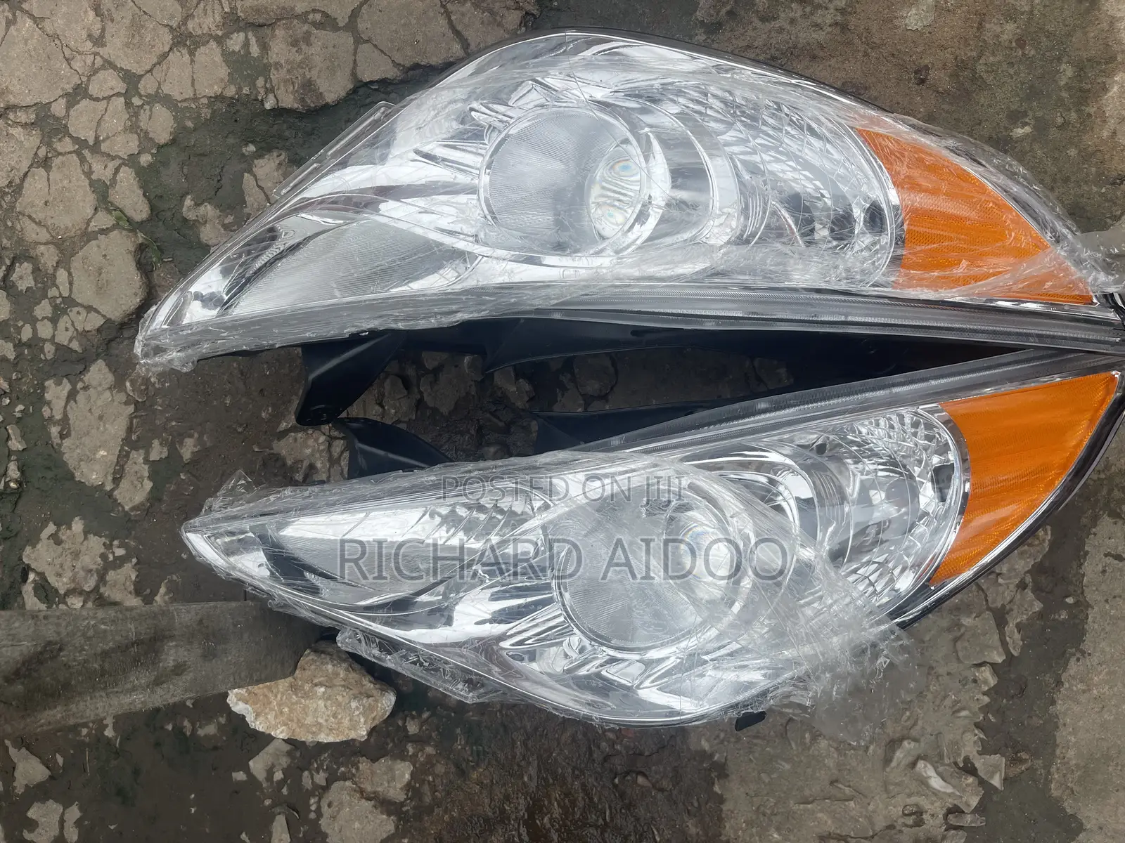Hyundai Sonata 2012 Headlight Available