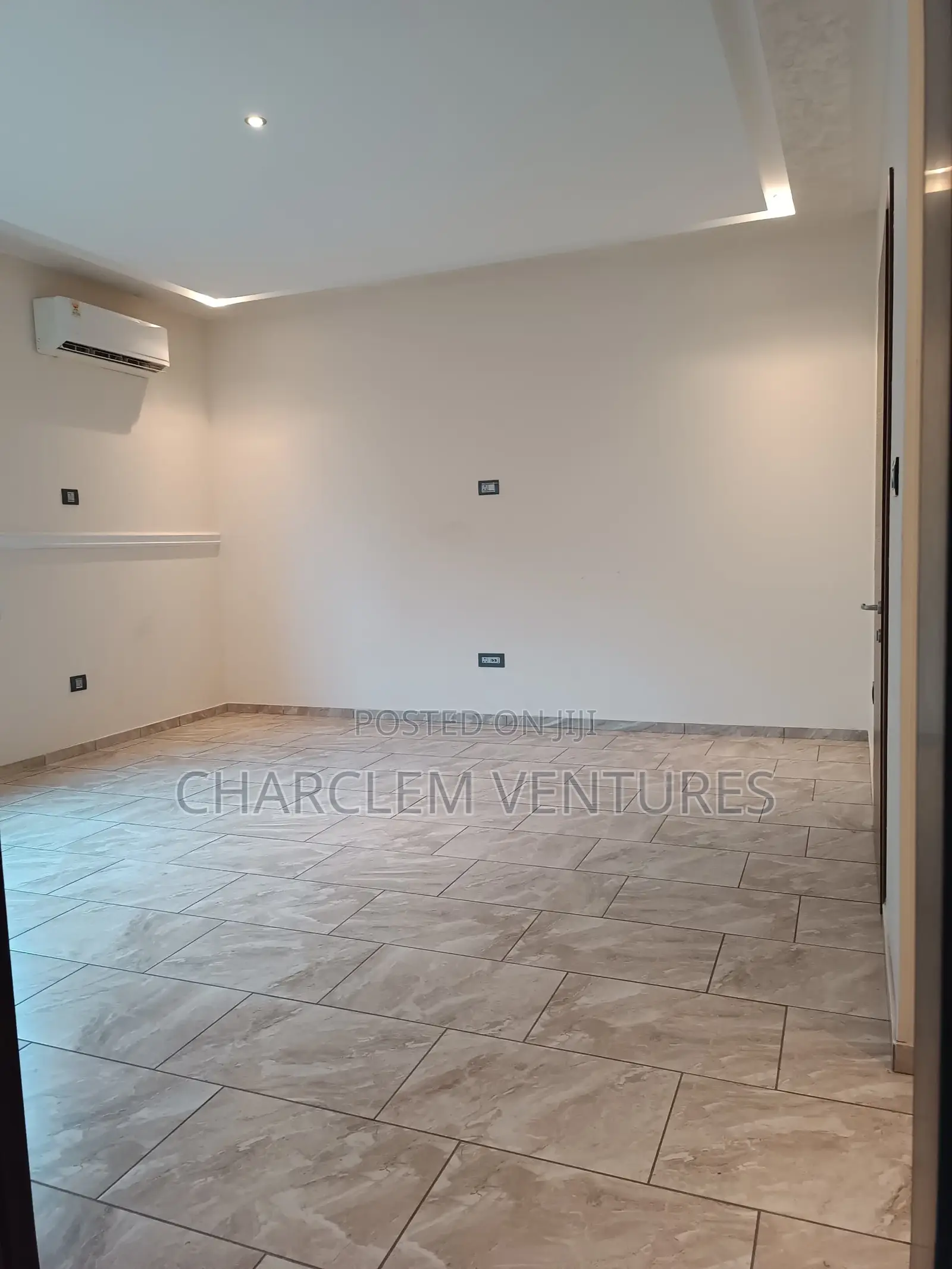 4bdrm House in Charclem Ventures, Dzorwulu for rent