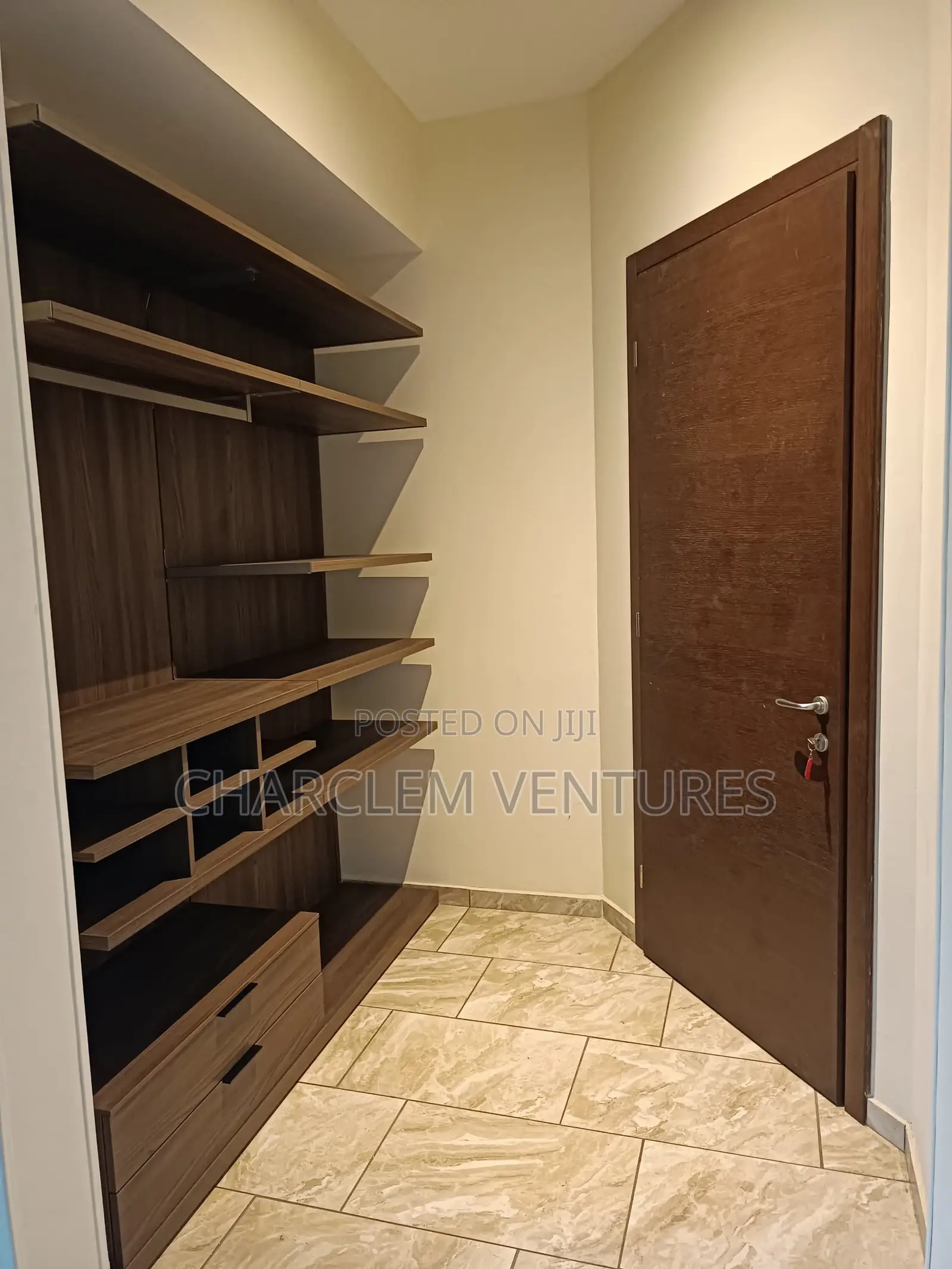 4bdrm House in Charclem Ventures, Dzorwulu for rent