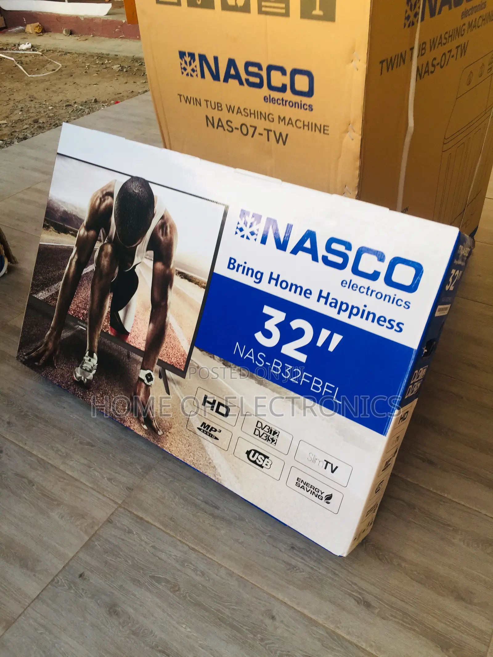 Available Now Nasco 32(Sat Dvbt2 Digital)Led Black Tv+Mount