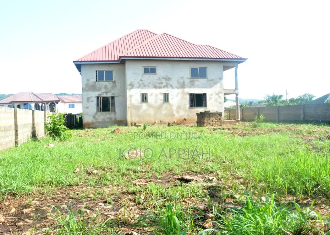 5bdrm Mansion in Storey Building, Danfa for sale