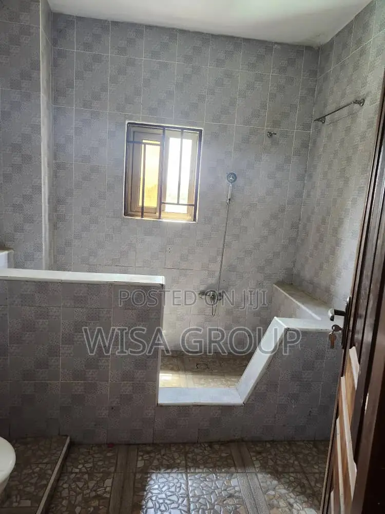 3bdrm Apartment in Wisa Groups, Accra Metropolitan for rent