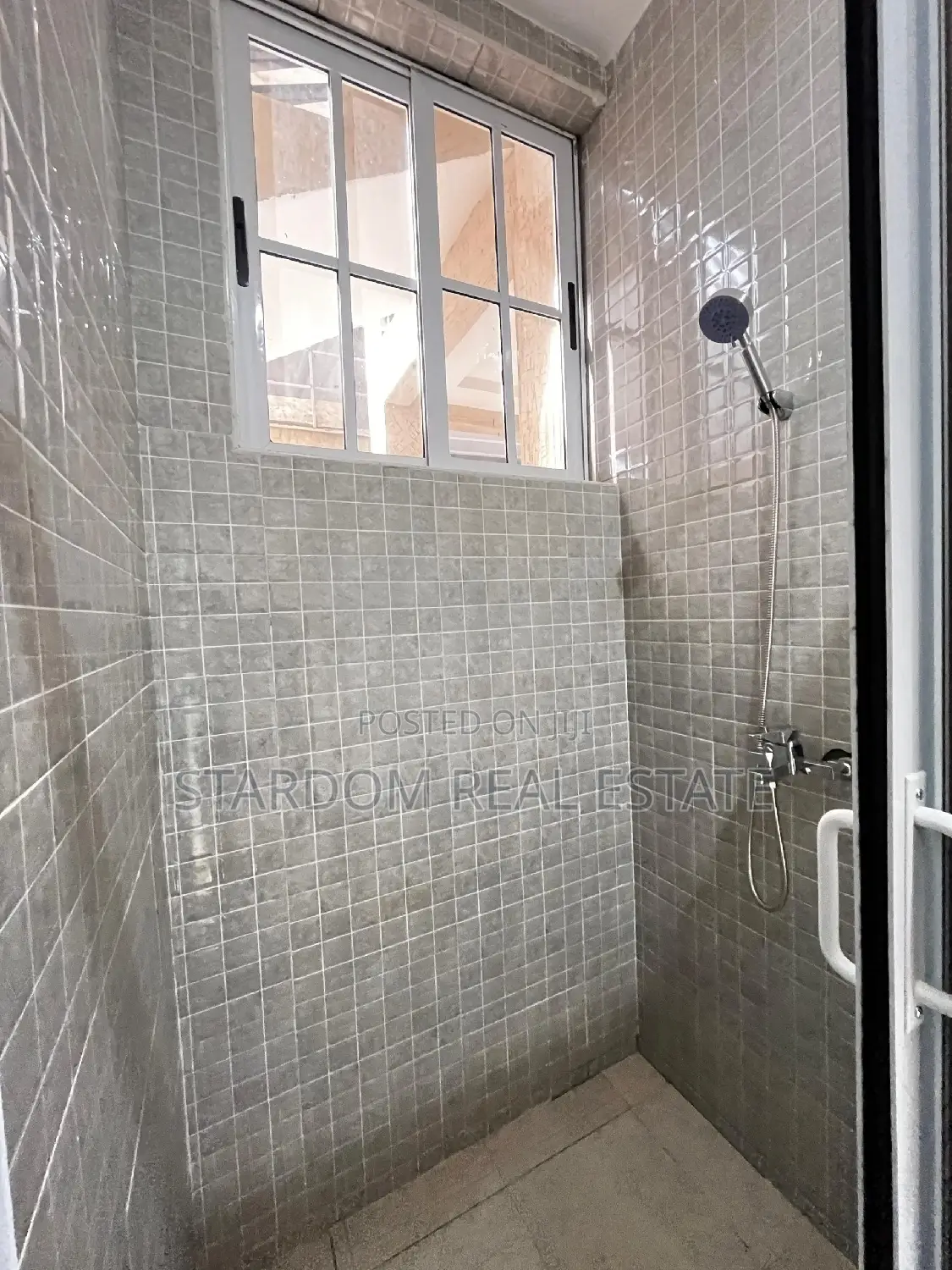 1bdrm Apartment in Ashaley Botwe for rent