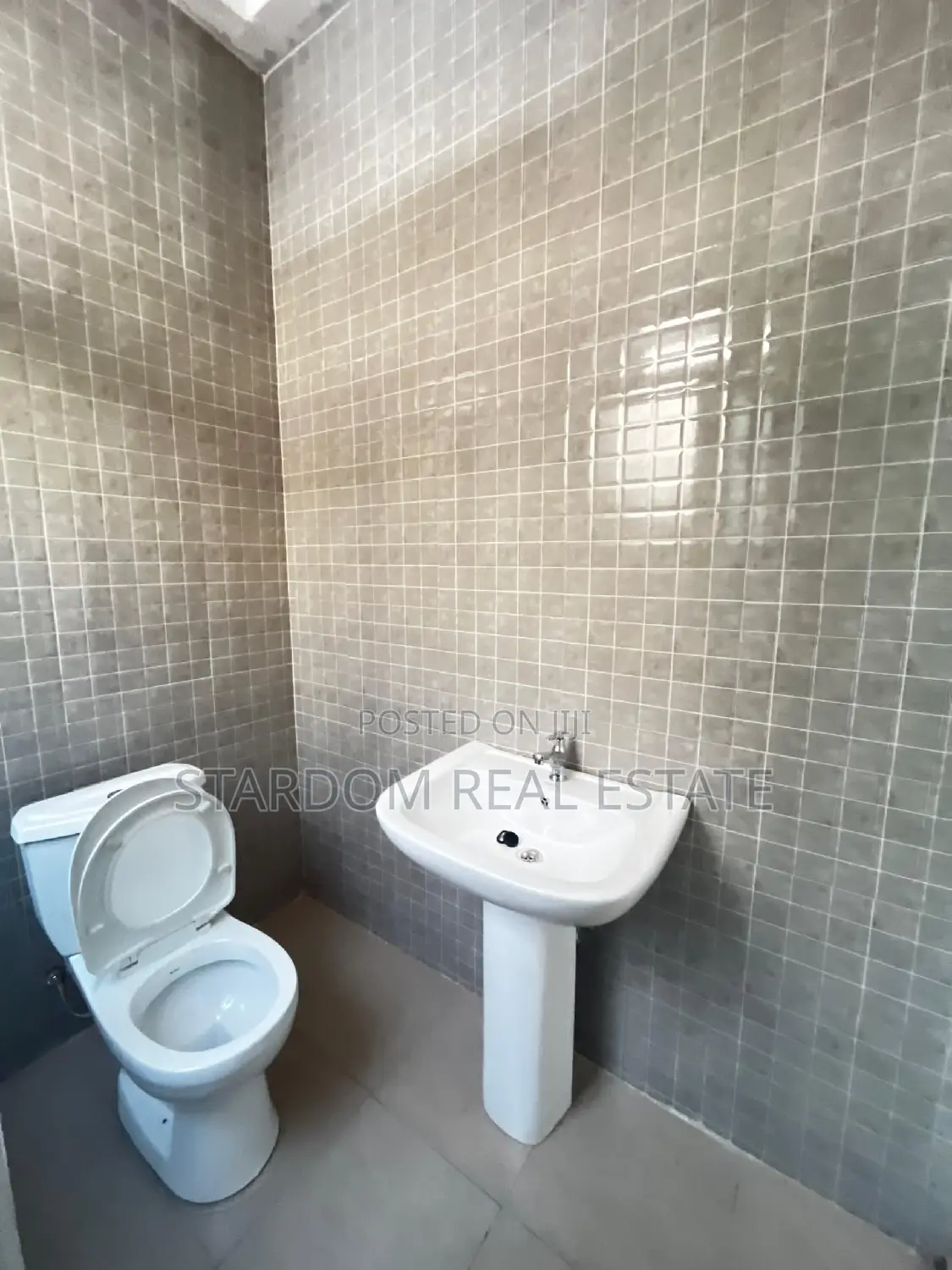 1bdrm Apartment in Ashaley Botwe for rent