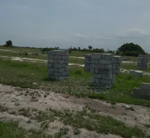 Plots of Land at Dwellys Court.