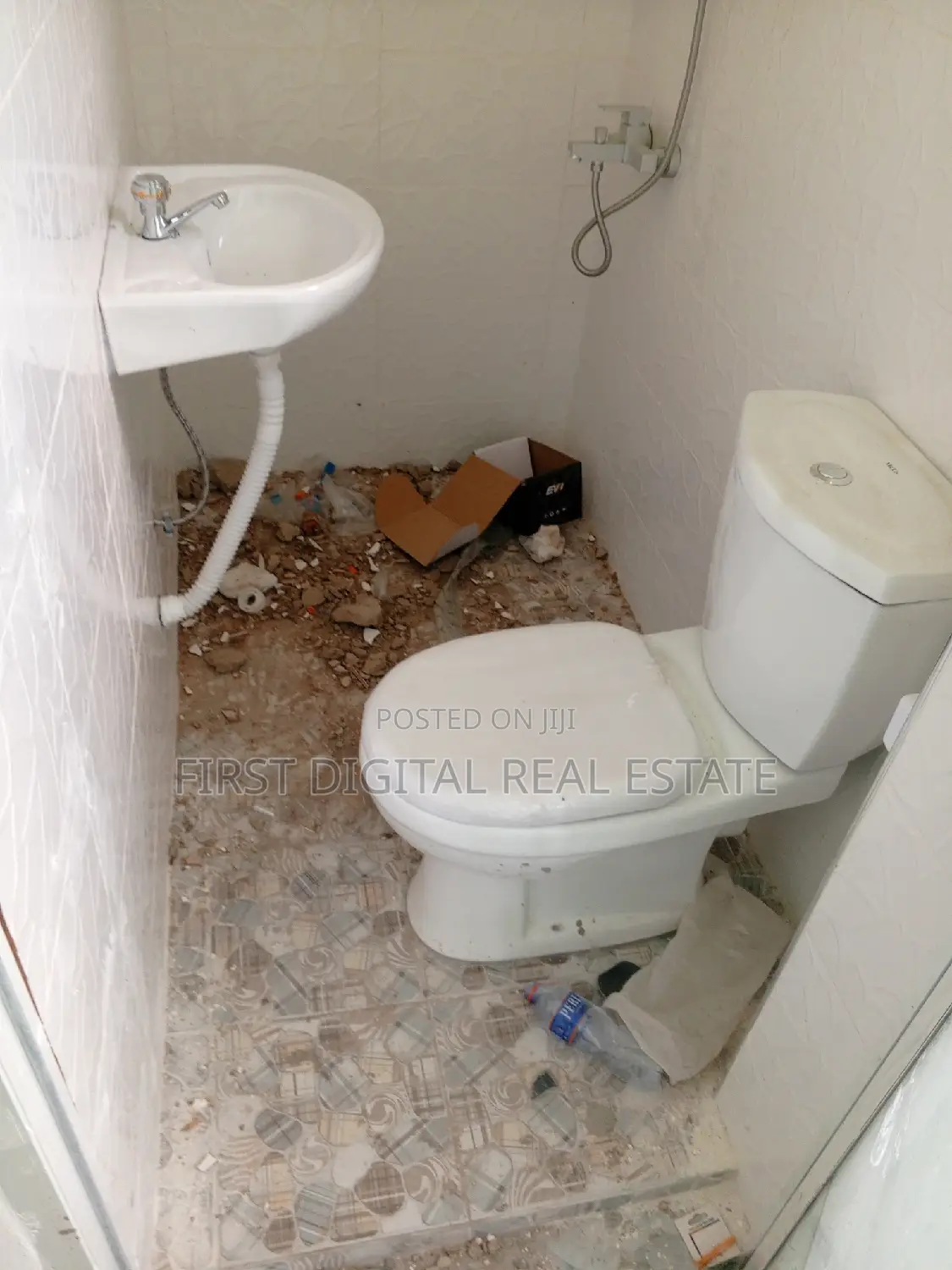 3bdrm House in First Digital Real, Kasoa for sale