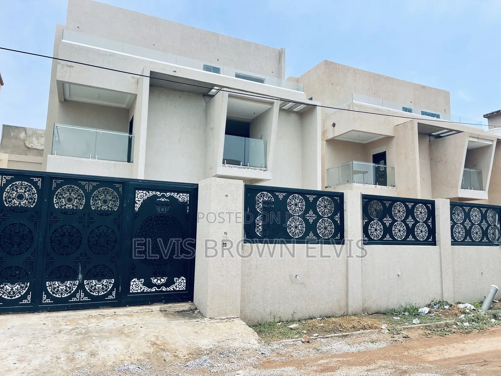 4bdrm Duplex in East Legon, Adjiriganor for sale