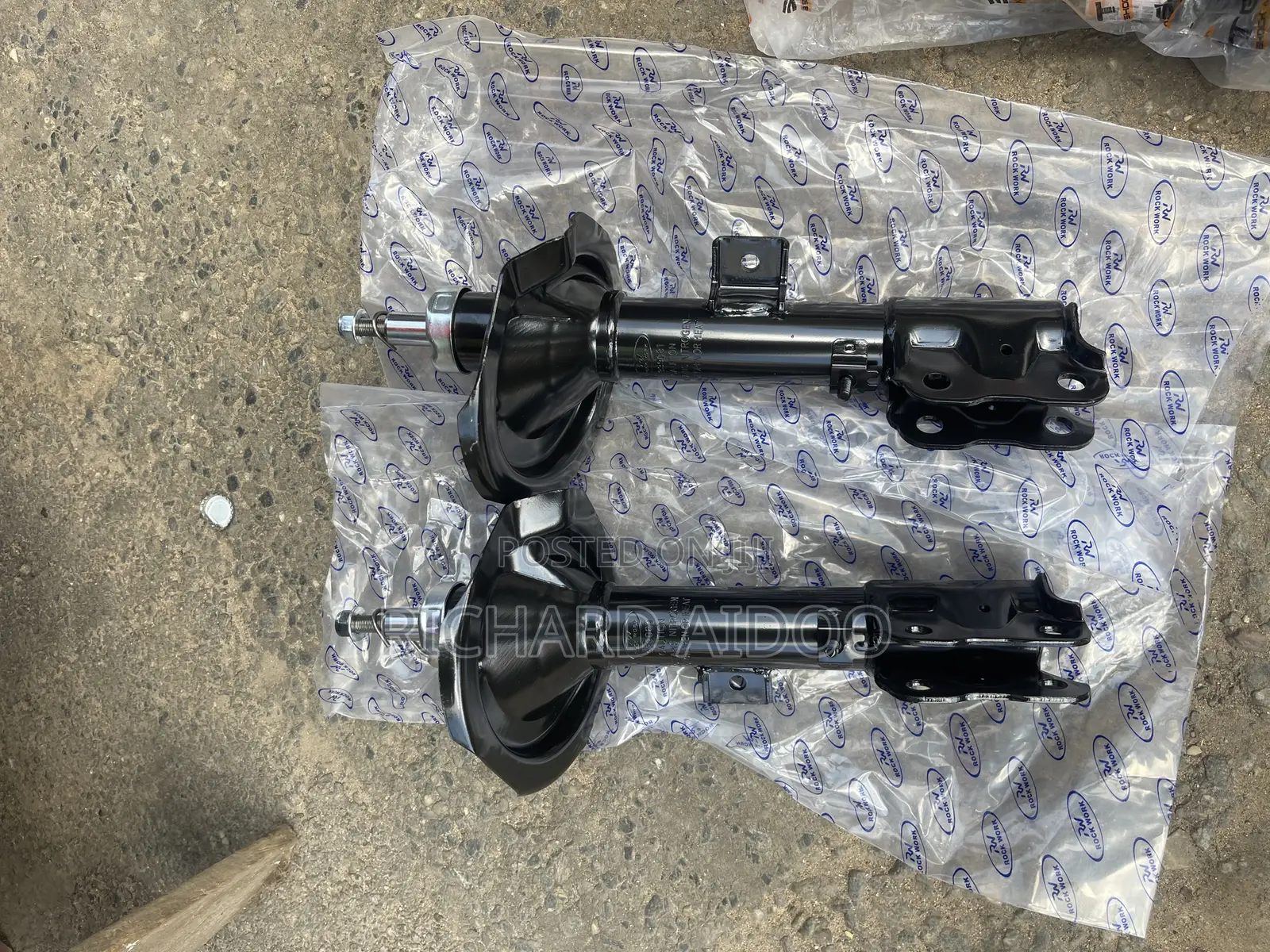 Mitsubishi Outlander 2012/2014 Front Shocks Available