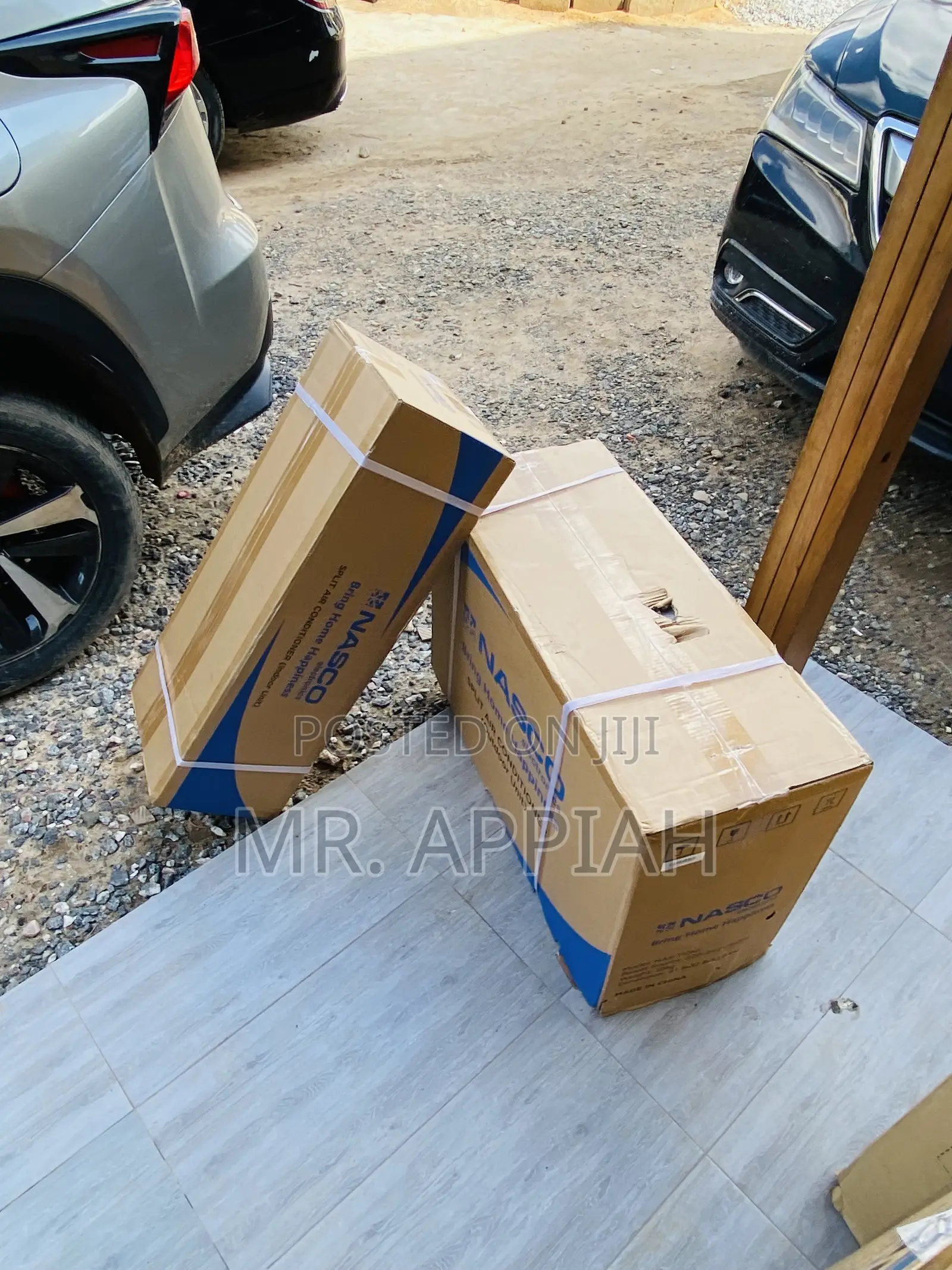 R410 Gas Naaco 1.5hp Split Type Electric Air Conditioner.